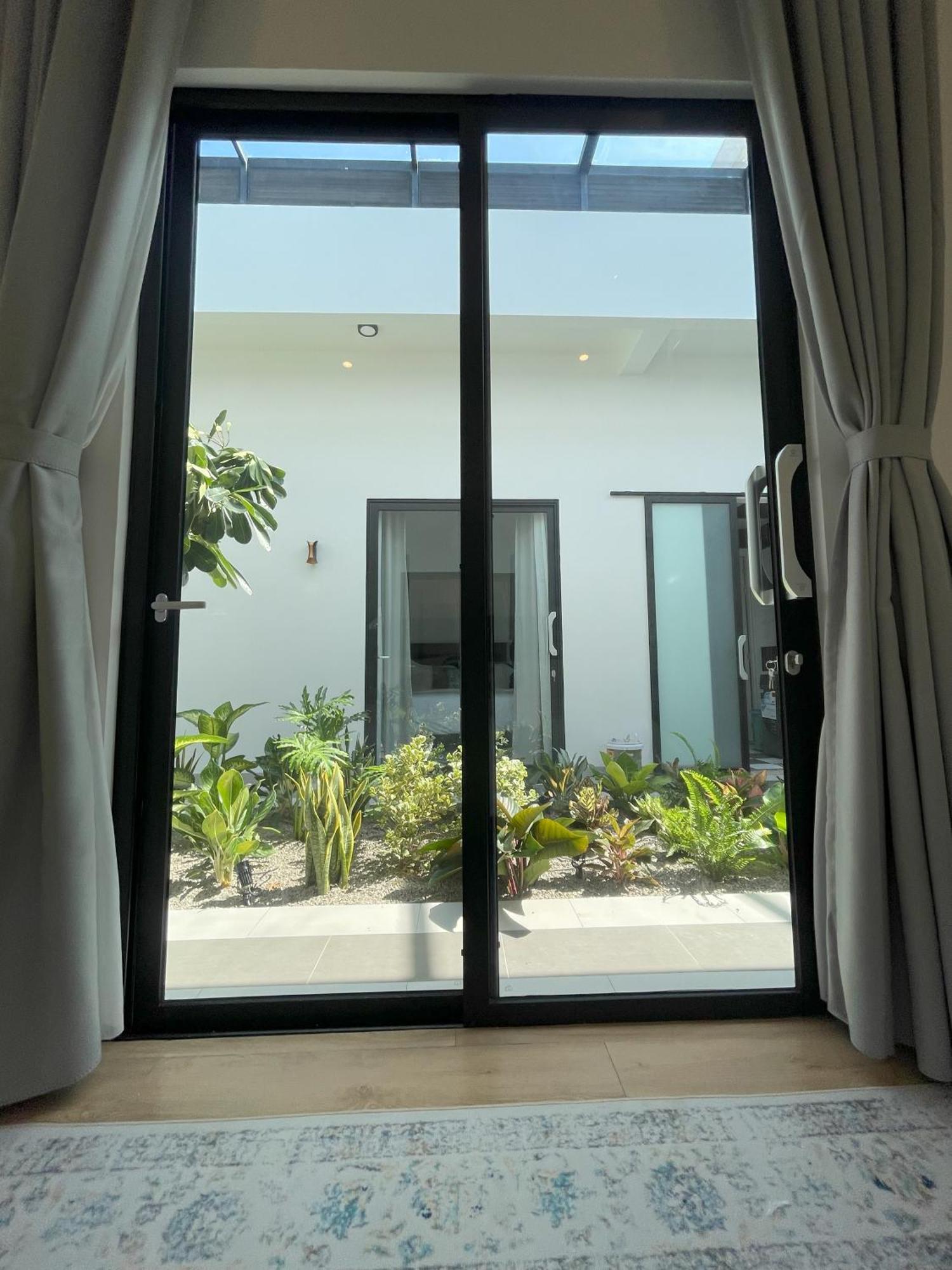 Yen Beachfront Villa Phan Thiet Exterior foto